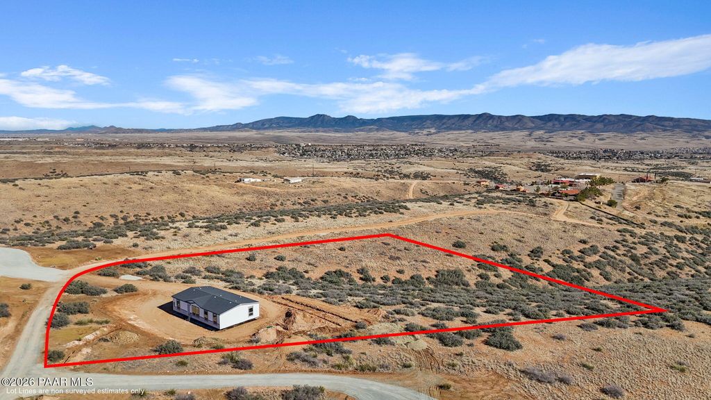 Photo of 9905 E Ringold Road, Dewey-Humboldt, AZ 86327 (MLS # 1078910)
