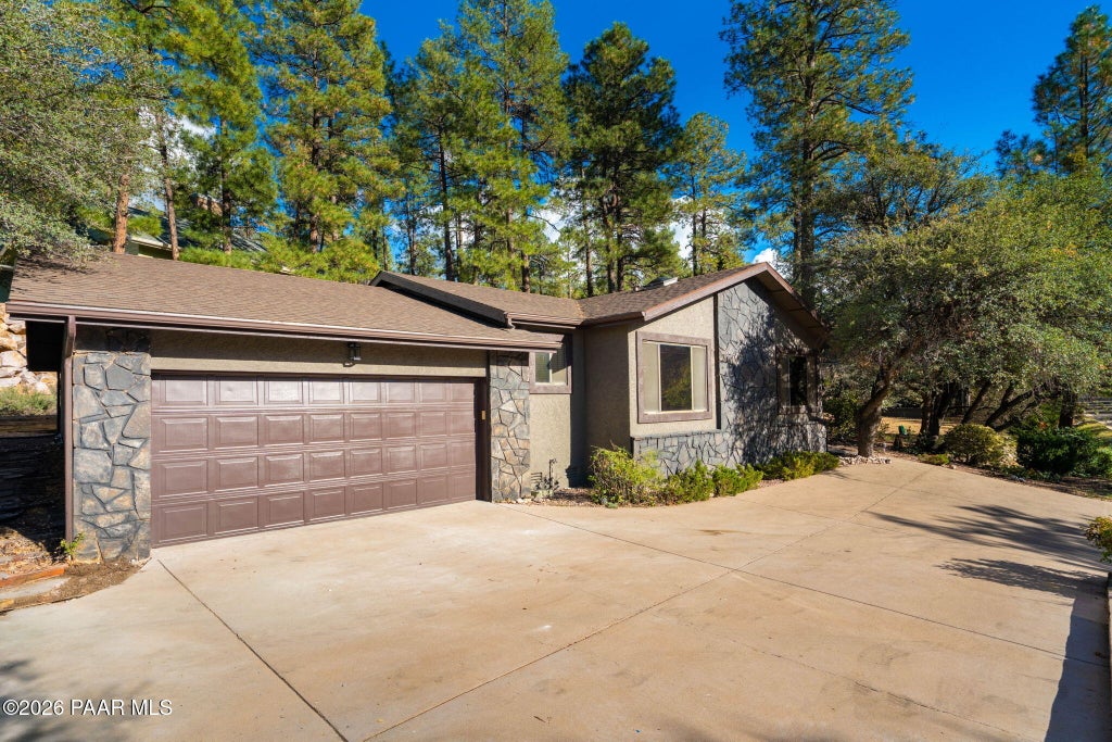Photo of 1270 Coyote Road, Prescott, AZ 86303 (MLS # 1085635)