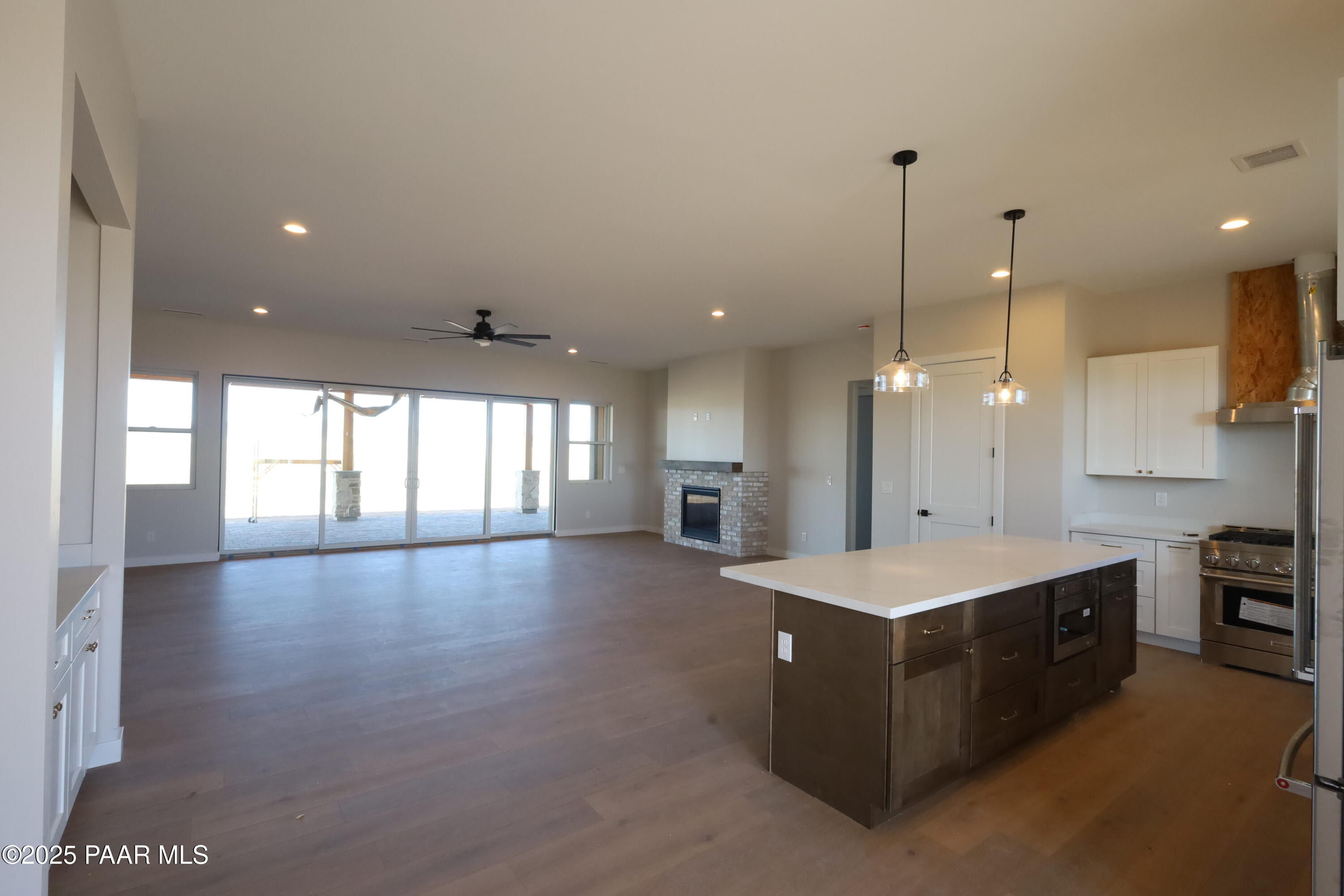 6551 E Angelina Trail