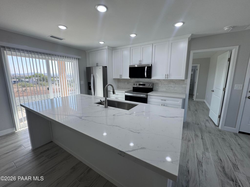 Photo of 20238 E Ash Creek Road, Mayer, AZ 86333 (MLS # 1080454)