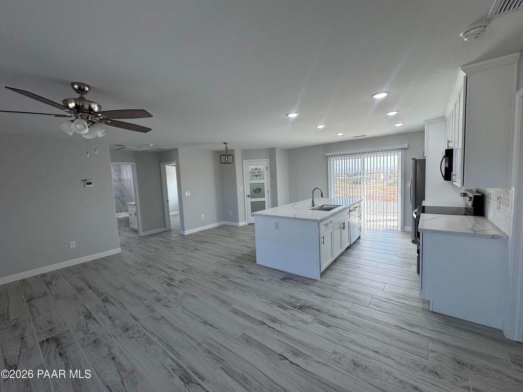 Photo of 20238 E Ash Creek Road, Mayer, AZ 86333 (MLS # 1080454)