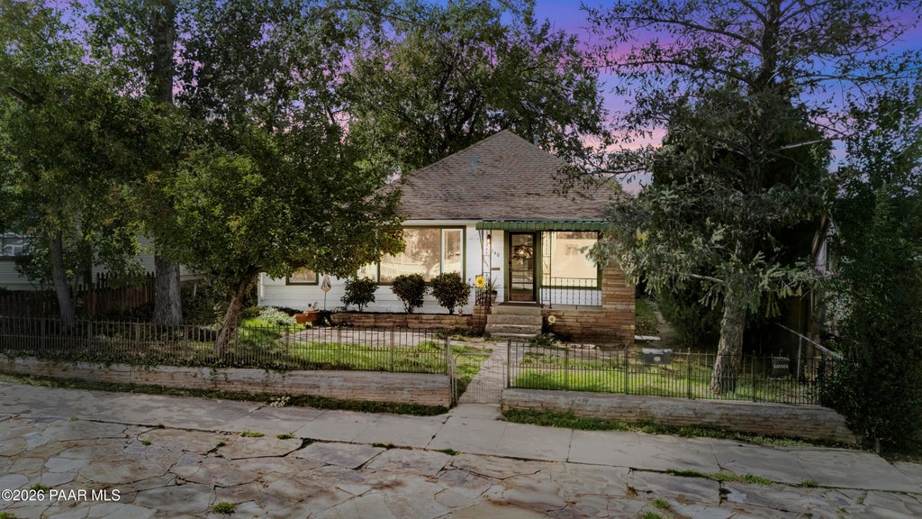 Photo of 140 Garden Street, Prescott, AZ 86305 (MLS # 1085878)