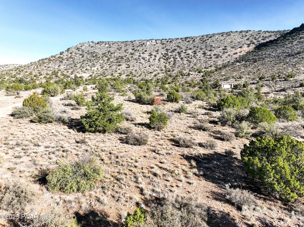 Photo of 000 W Mystic Mesa Drive, Paulden, AZ 86334 (MLS # 1078072)