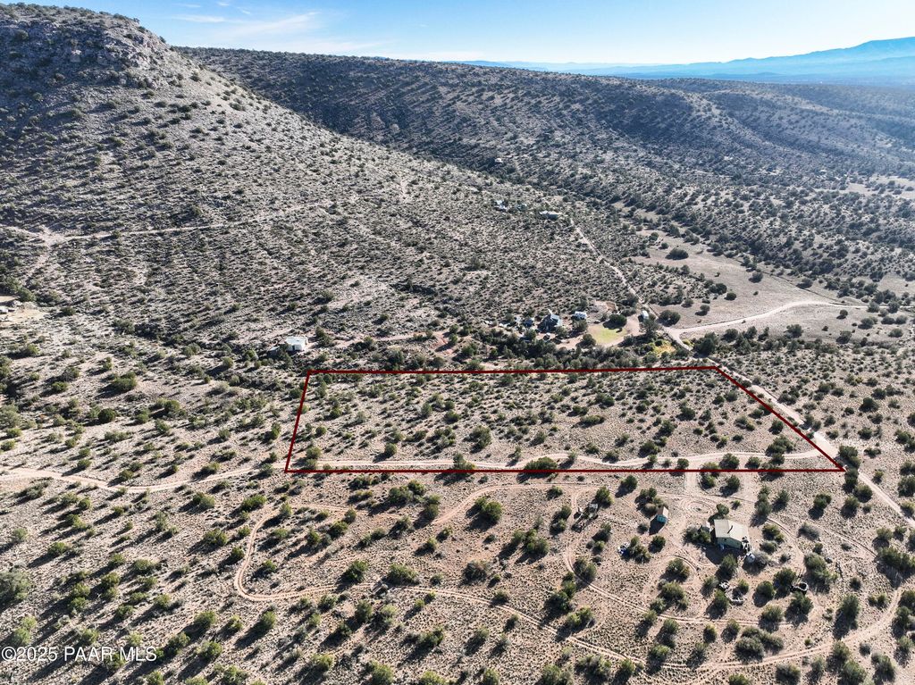 Photo of 000 W Mystic Mesa Drive, Paulden, AZ 86334 (MLS # 1078072)