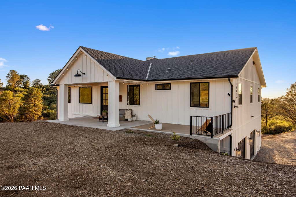 Photo of 15815 E Forest Service 9002s Road, Prescott Valley, AZ 86315 (MLS # 1084193)