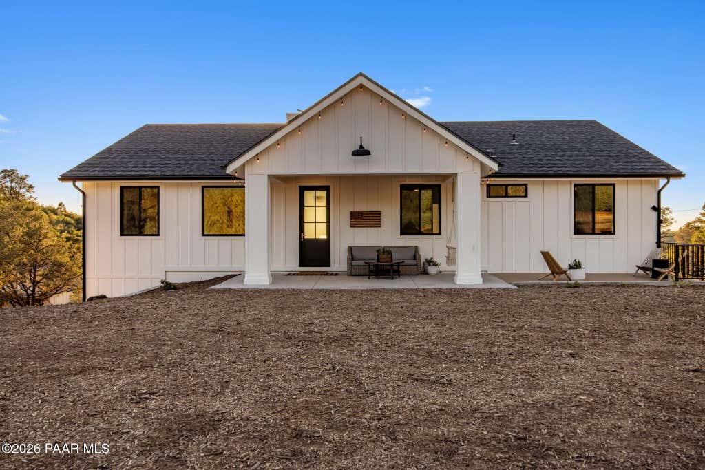 Photo of 15815 E Forest Service 9002s Road, Prescott Valley, AZ 86315 (MLS # 1084193)