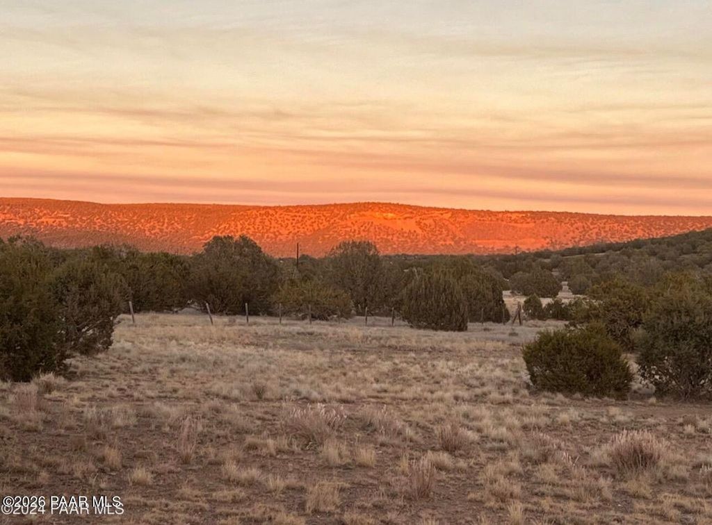 Photo of 2621 Ann Lane, Williams, AZ 86046 (MLS # 1081464)