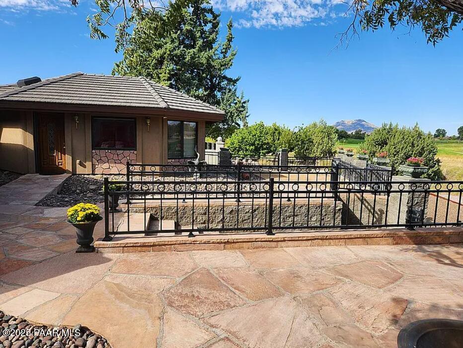 2122 Golf Links Drive