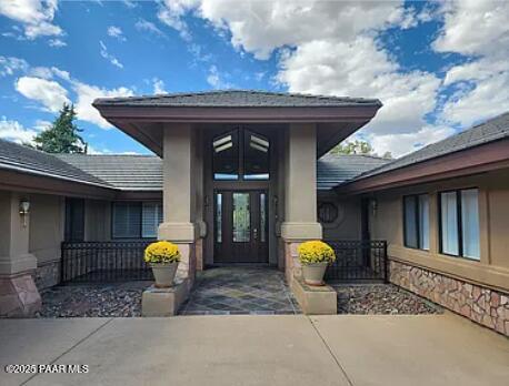 2122 Golf Links Drive