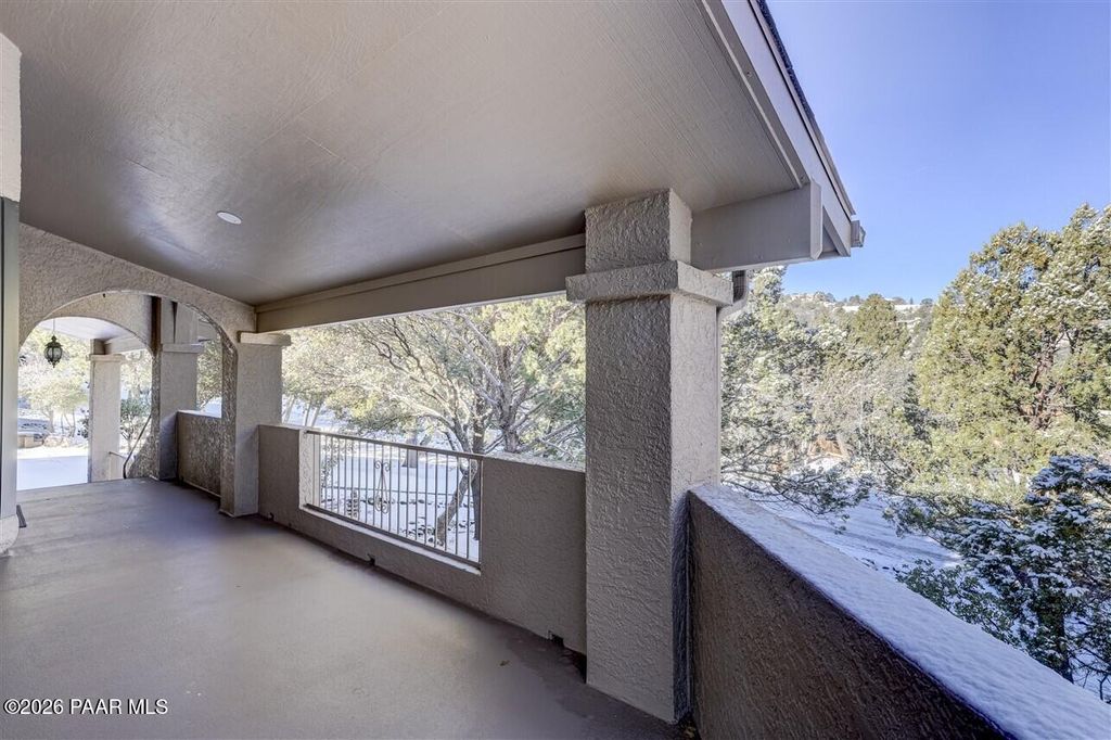 Photo of 611 Heather Brook Circle, Prescott, AZ 86303 (MLS # 1079646)