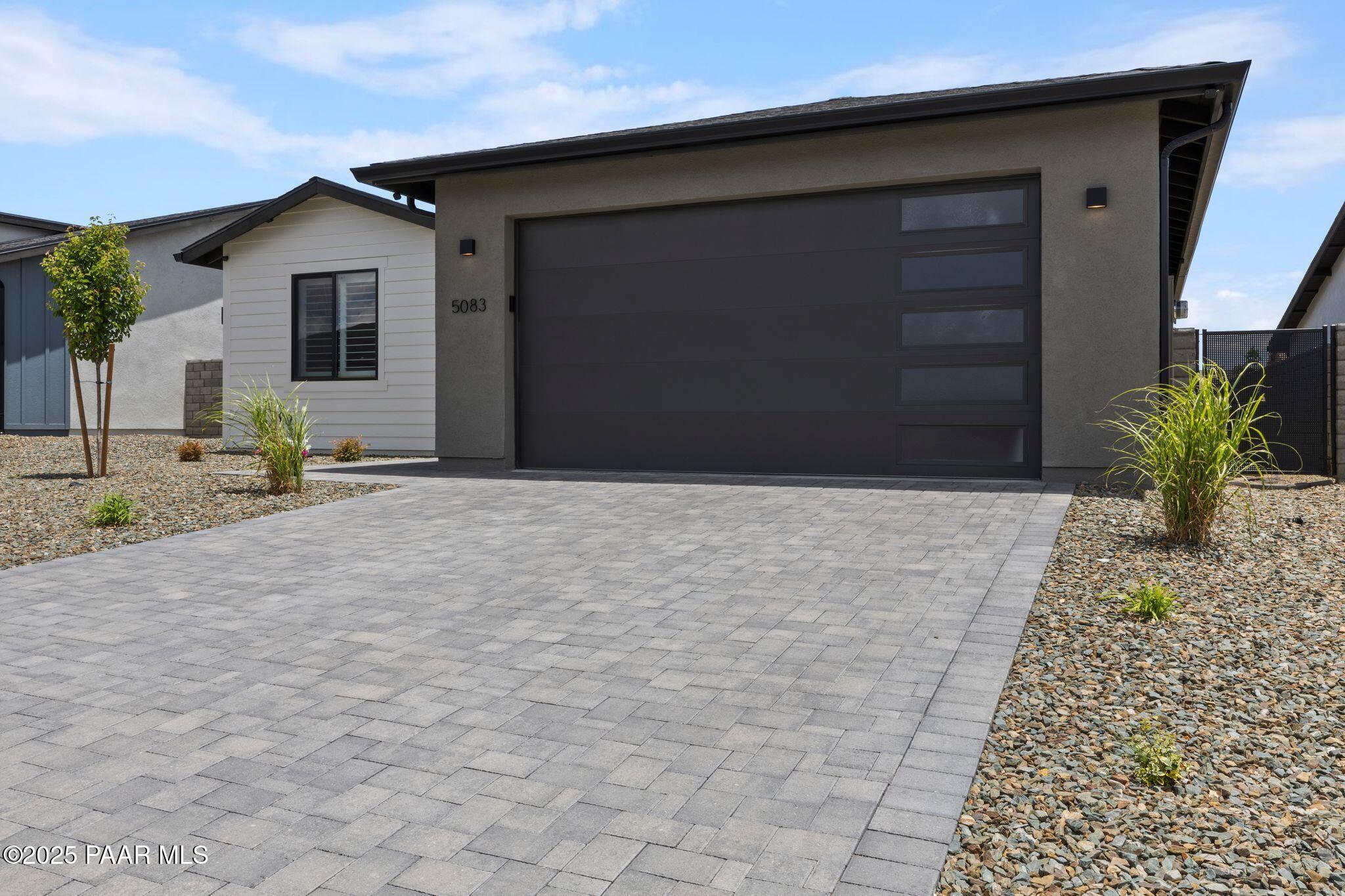5083 N Kingsley Court
