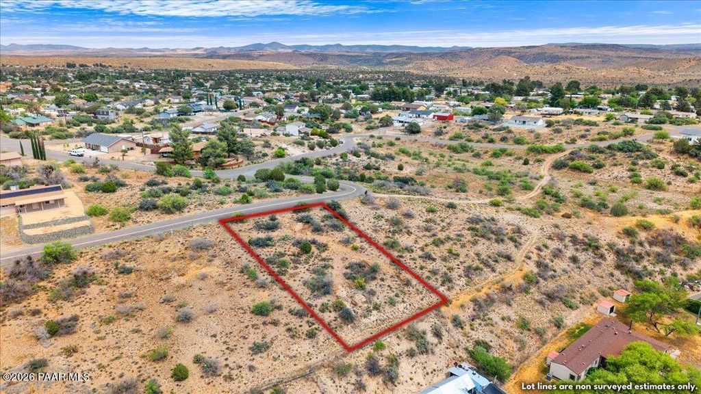 Photo of 20471 E Deer Valley Lane, Mayer, AZ 86333 (MLS # 1081640)