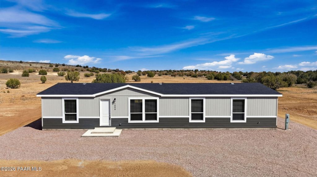 Photo of 1496 E Whirlpool Drive, Paulden, AZ 86334 (MLS # 1079749)