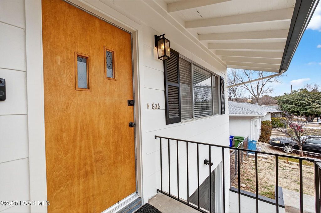 Photo of 626 Flora Street, Prescott, AZ 86301 (MLS # 1079674)