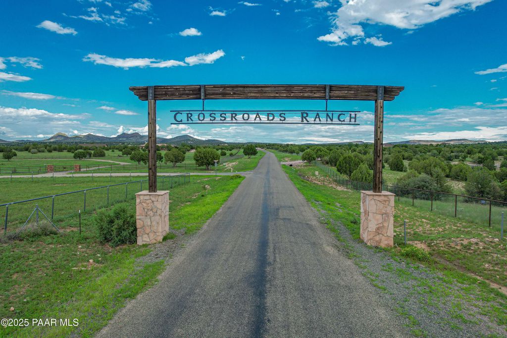 Photo of 5100 W Dillon Wash Road Lot A Rd, Prescott, AZ 86305 (MLS # 1077910)