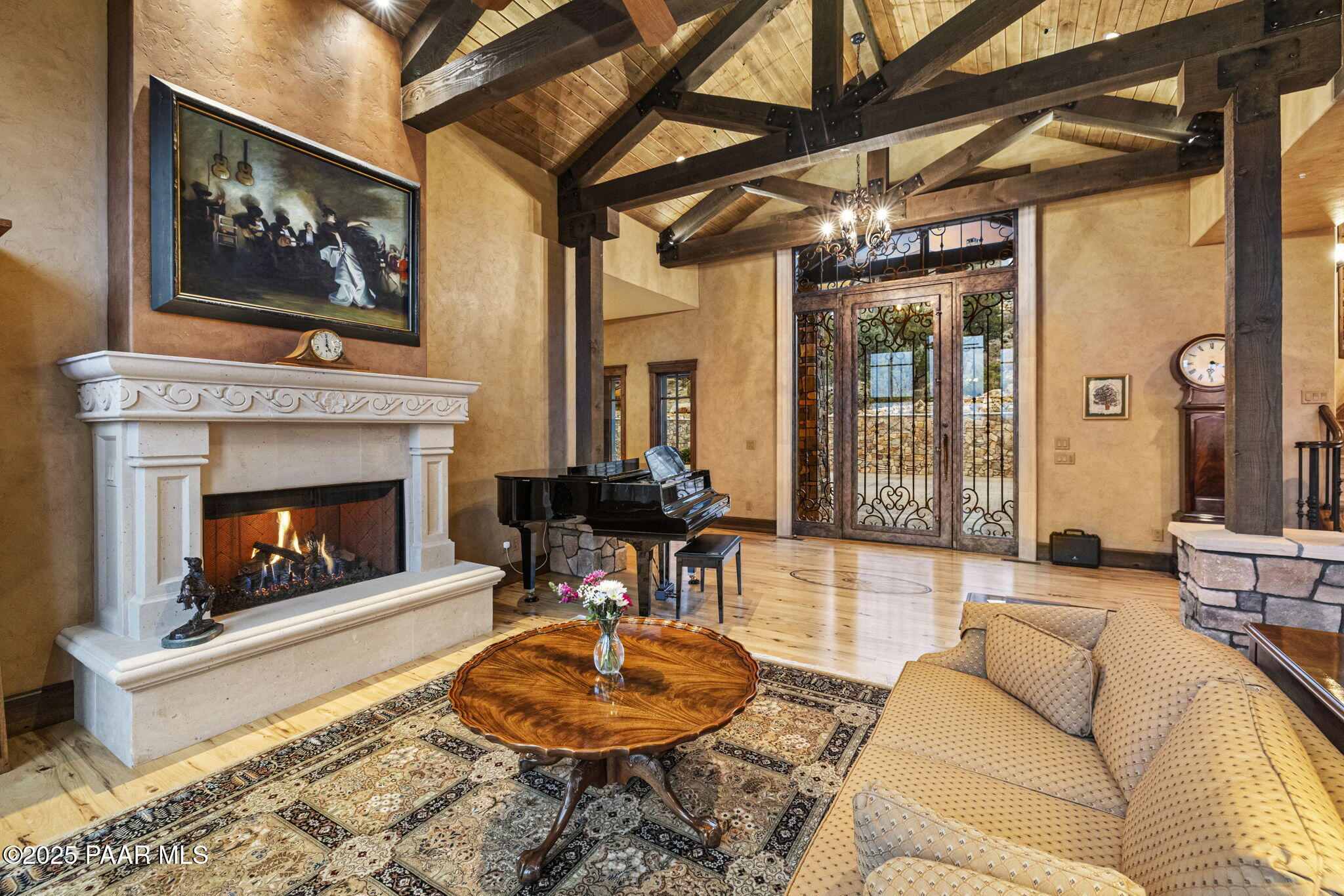 744 Woodridge Lane