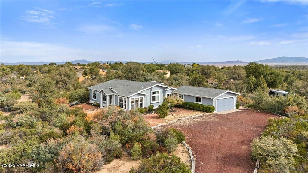 Photo of 7635 N Wildoaks Drive, Prescott, AZ 86305 (MLS # 1077791)
