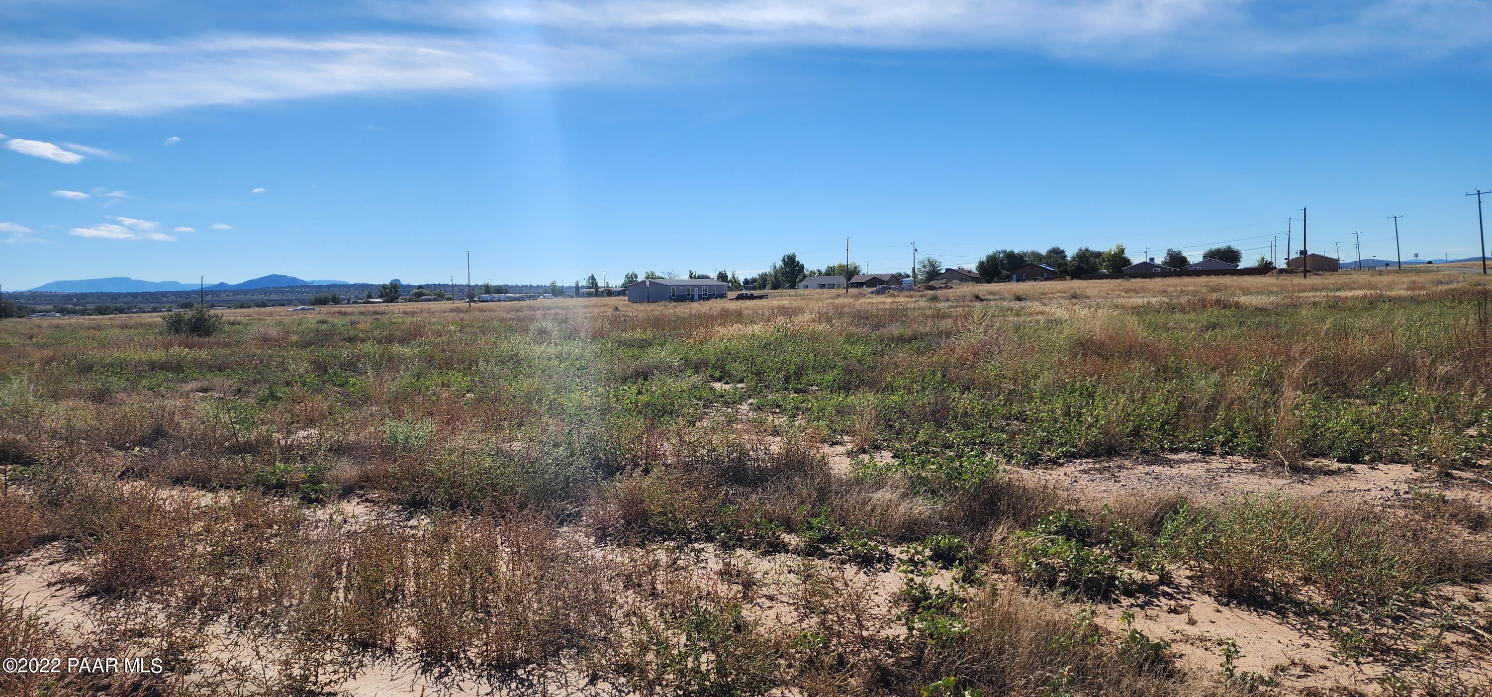 475 W Guymas Trail
