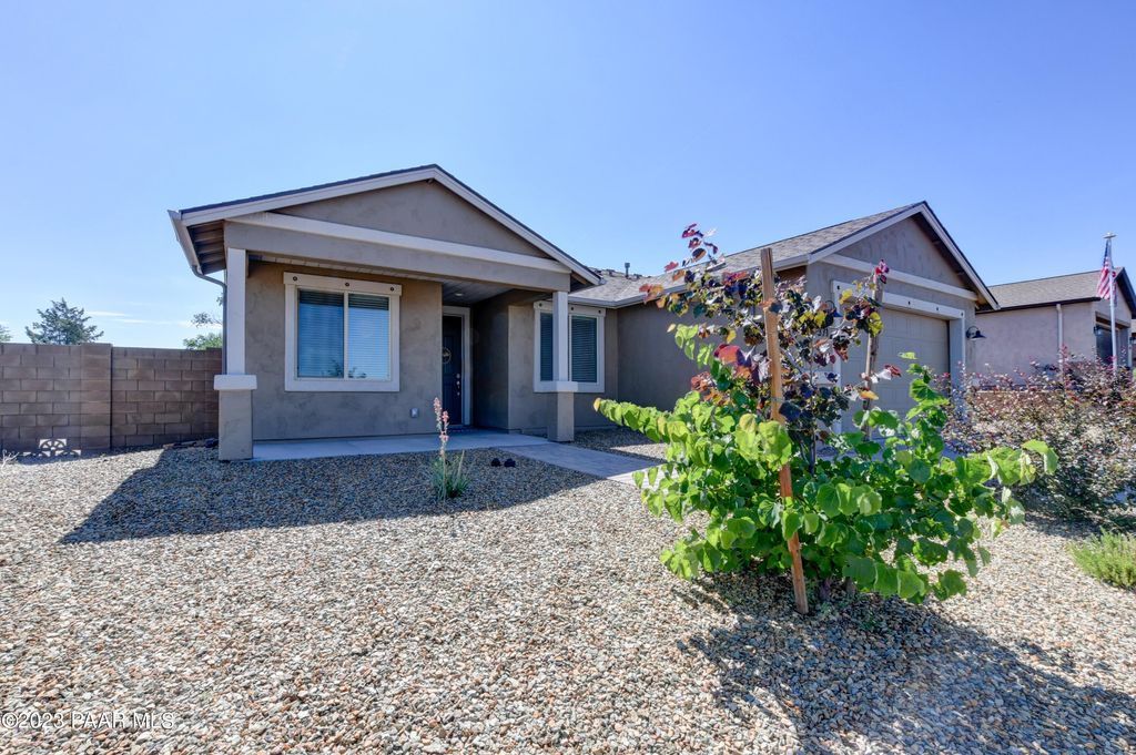 Photo of 371 Grafton Court, Chino Valley, AZ 86323 (MLS # 1081571)