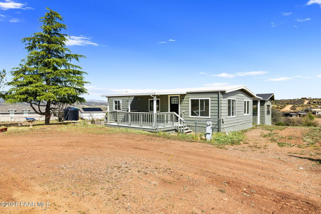 Photo of 14560 E Wagon Wheel Drive, Dewey-Humboldt, AZ 86327 (MLS # 1080879)