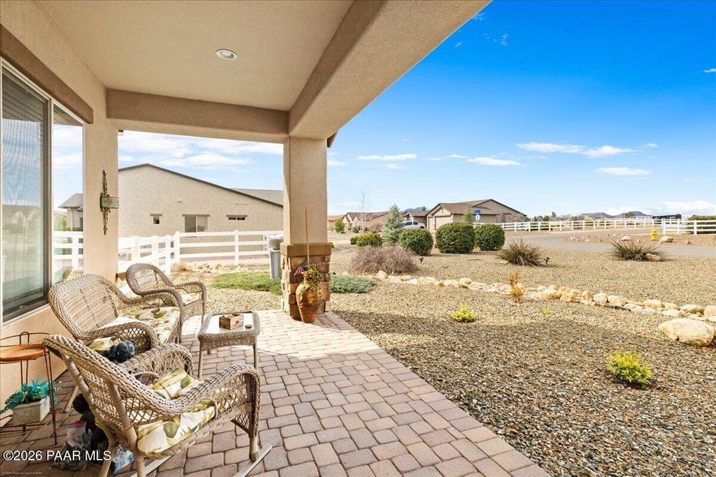 Photo of 187 Mackenzie Rose Drive, Chino Valley, AZ 86323 (MLS # 1079984)