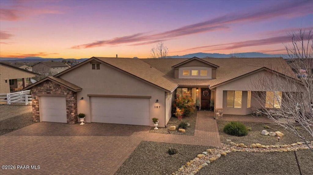 Photo of 187 Mackenzie Rose Drive, Chino Valley, AZ 86323 (MLS # 1079984)