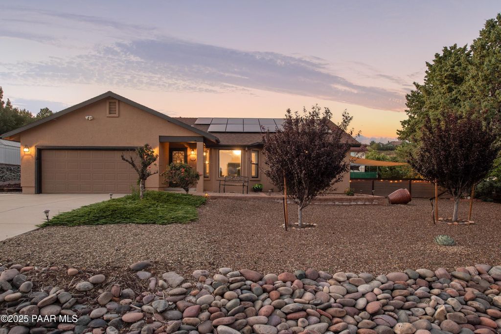 Photo of 10784 E Oxbow Drive, Dewey-Humboldt, AZ 86327 (MLS # 1076748)
