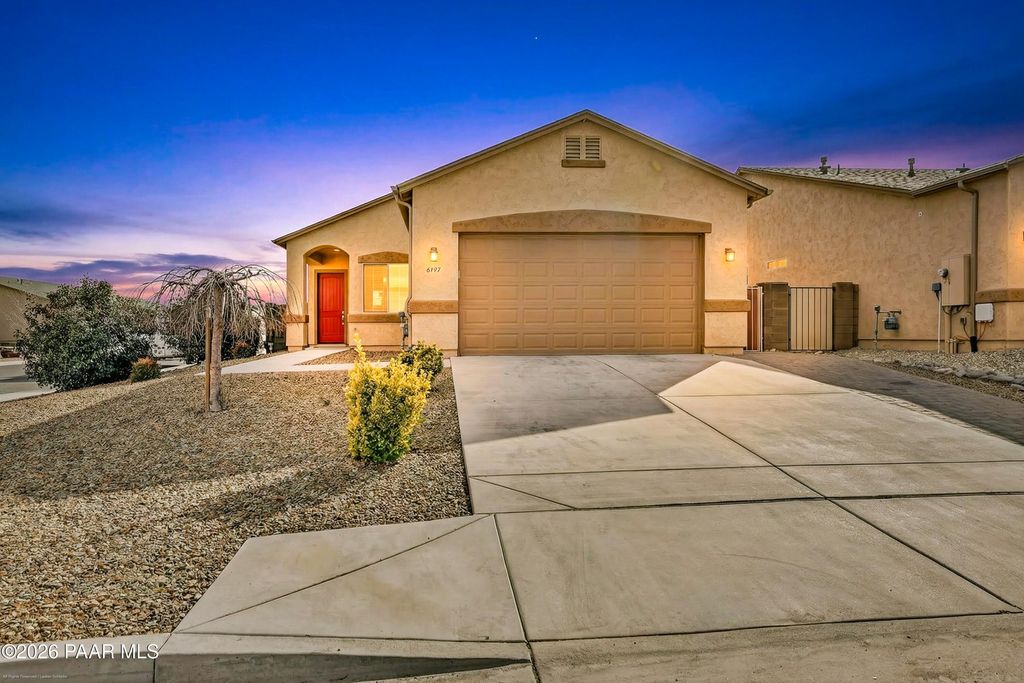 Photo of 6177 E Livingston Loop, Prescott Valley, AZ 86314 (MLS # 1079757)