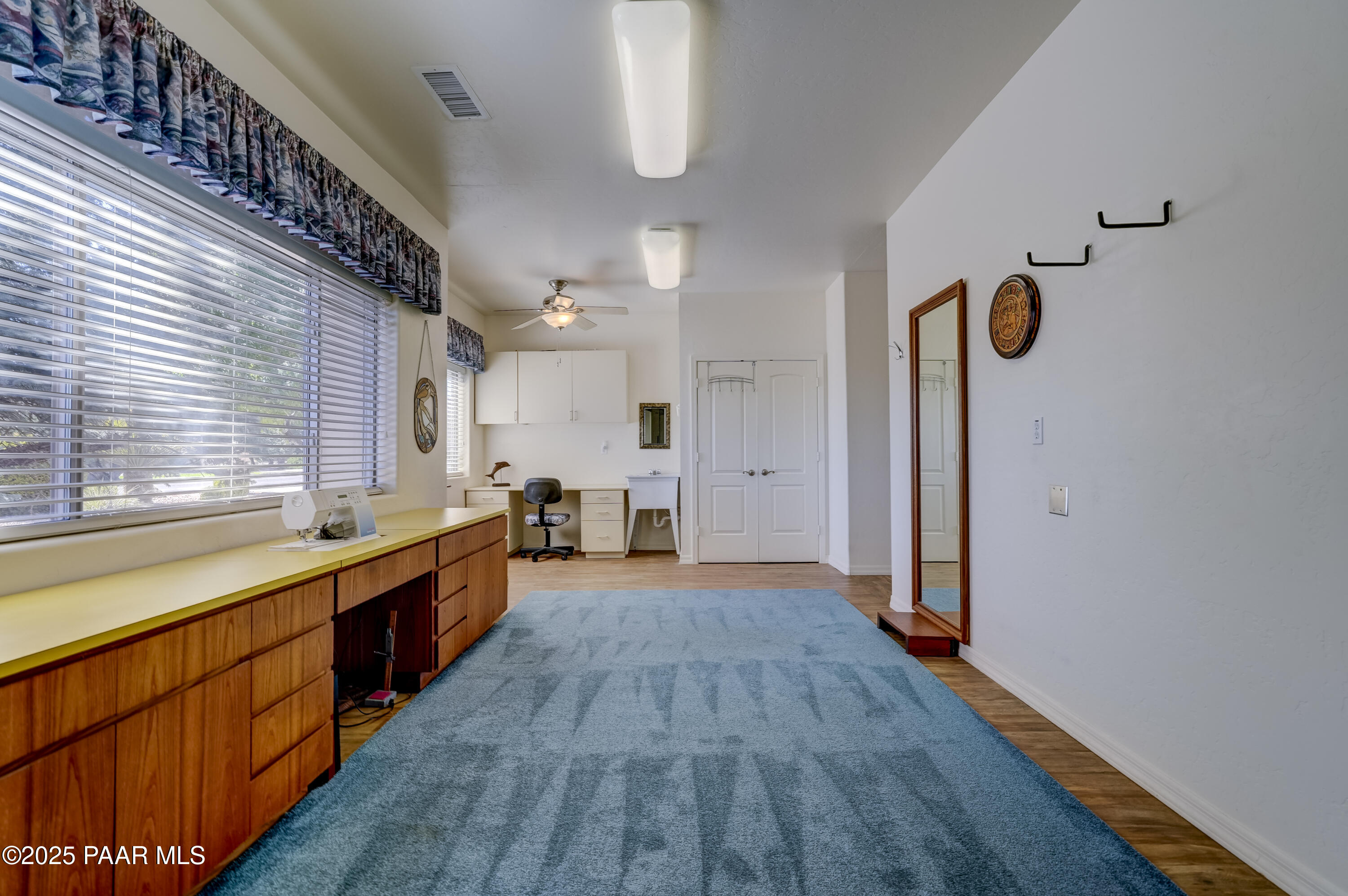 Prescott Valley, Arizona 86327, United States, 4 Bedrooms Bedrooms, ,3 BathroomsBathrooms,Residential,Active,222214