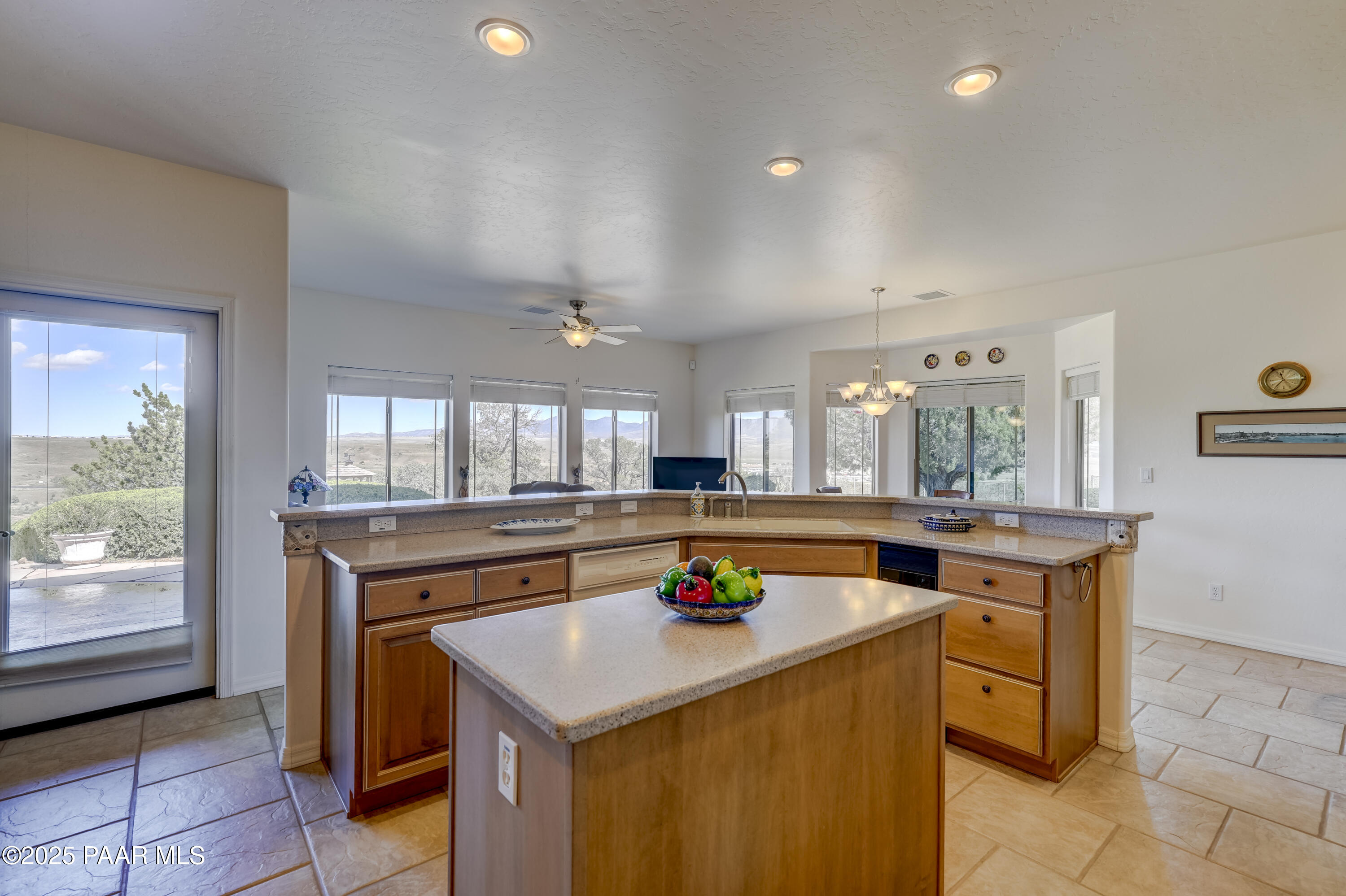 Prescott Valley, Arizona 86327, United States, 4 Bedrooms Bedrooms, ,3 BathroomsBathrooms,Residential,Active,222214