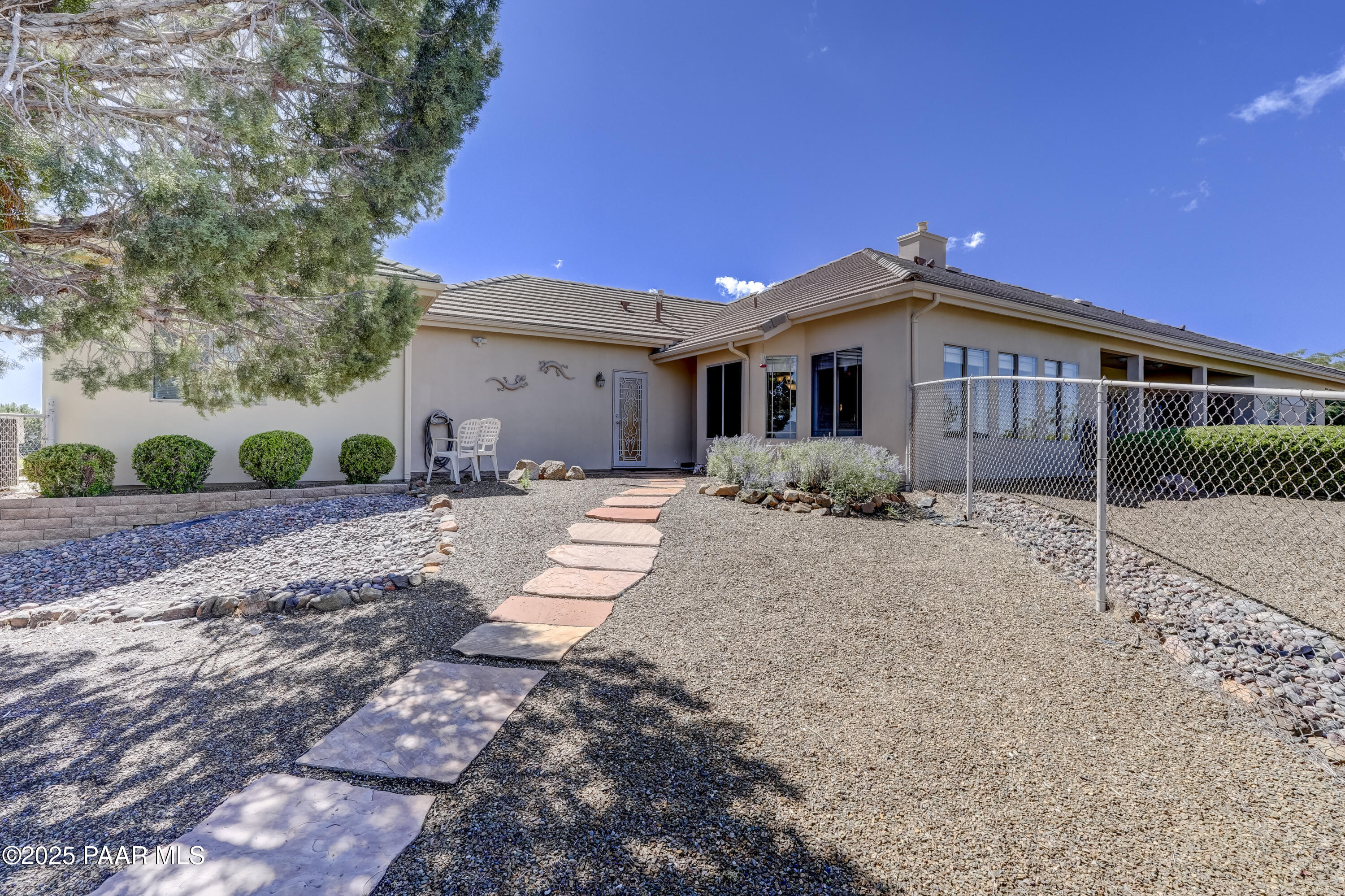 Prescott Valley, Arizona 86327, United States, 4 Bedrooms Bedrooms, ,3 BathroomsBathrooms,Residential,Active,222214