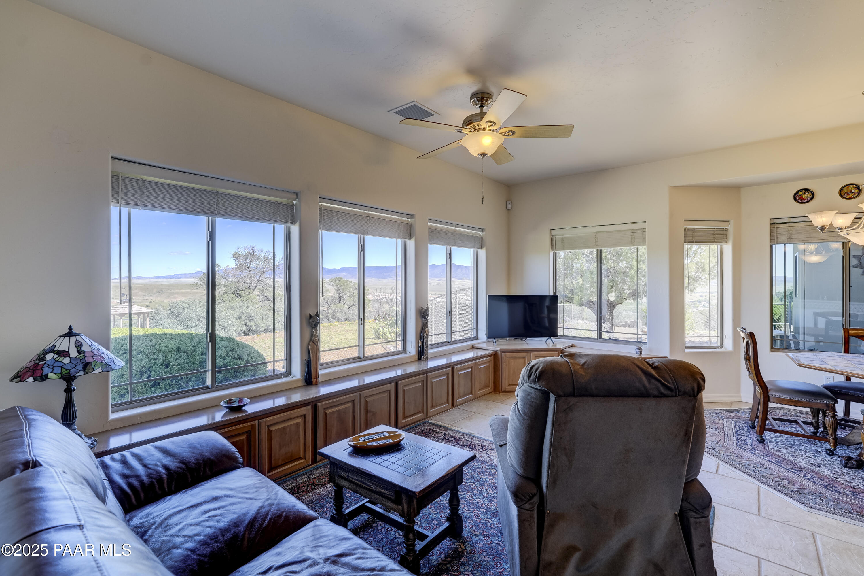 Prescott Valley, Arizona 86327, United States, 4 Bedrooms Bedrooms, ,3 BathroomsBathrooms,Residential,Active,222214