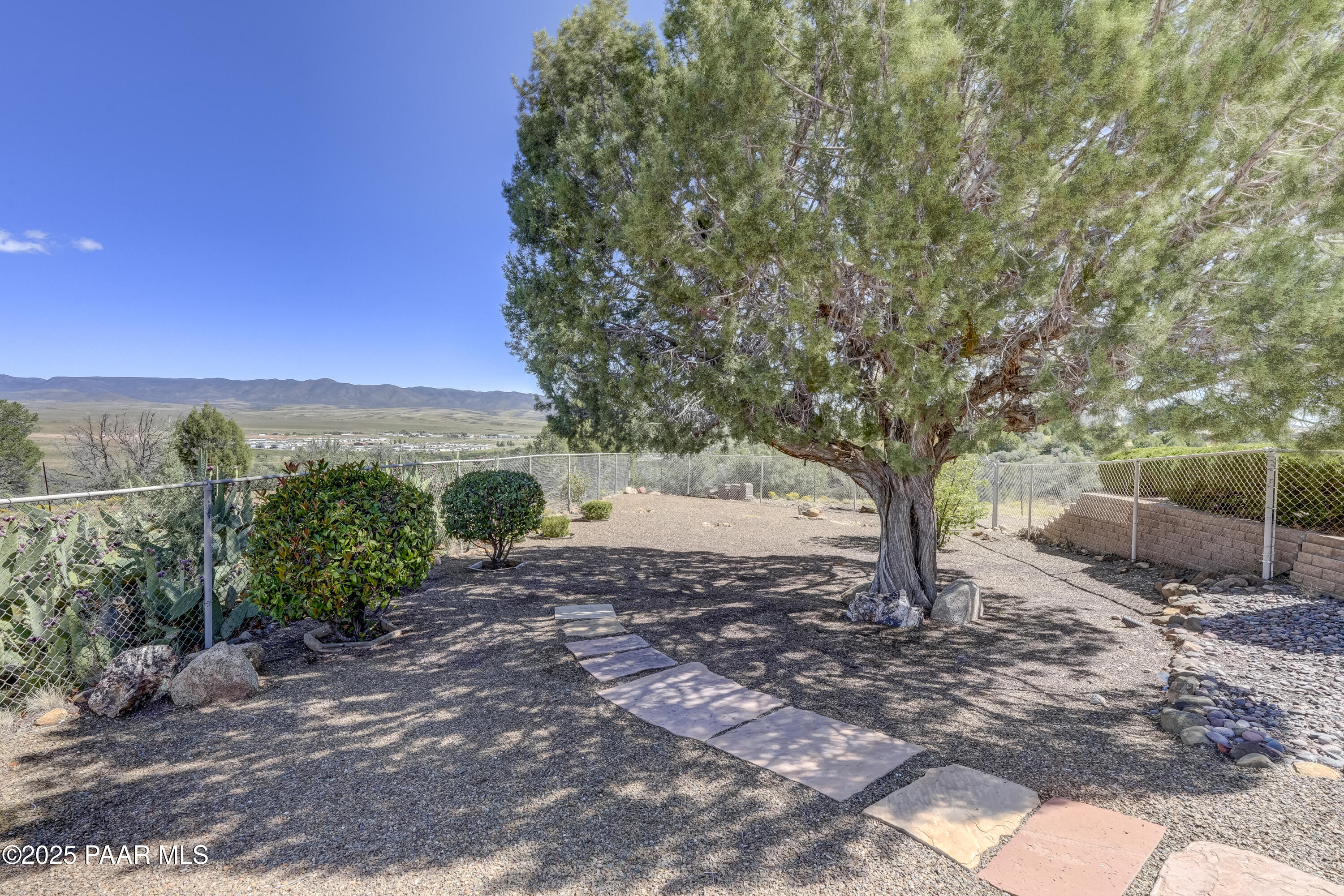 Prescott Valley, Arizona 86327, United States, 4 Bedrooms Bedrooms, ,3 BathroomsBathrooms,Residential,Active,222214