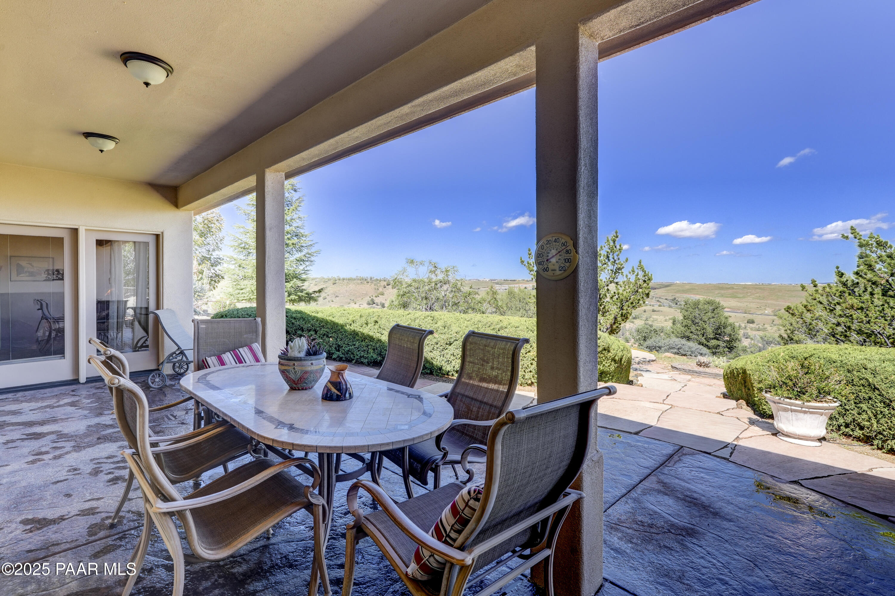 Prescott Valley, Arizona 86327, United States, 4 Bedrooms Bedrooms, ,3 BathroomsBathrooms,Residential,Active,222214