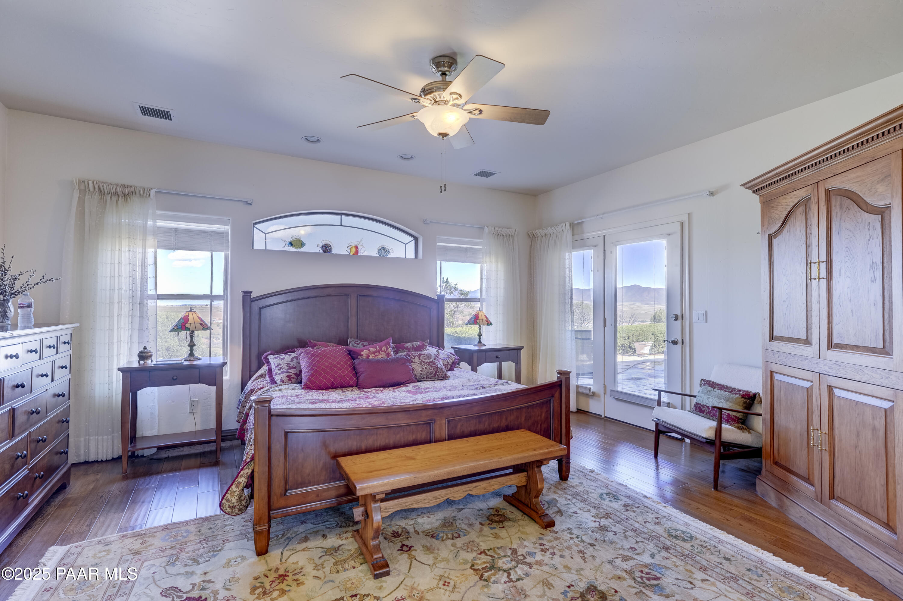 Prescott Valley, Arizona 86327, United States, 4 Bedrooms Bedrooms, ,3 BathroomsBathrooms,Residential,Active,222214