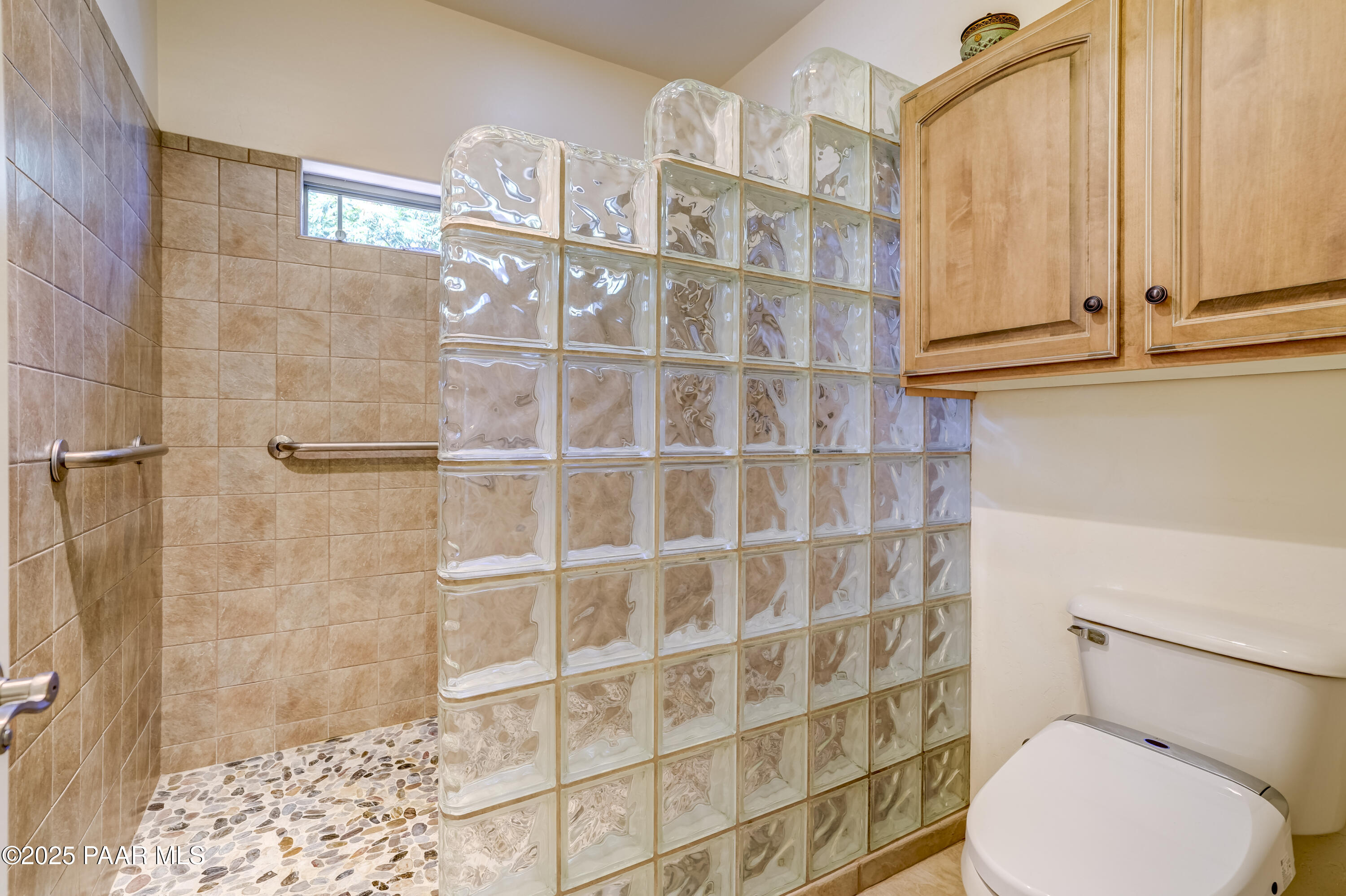 Prescott Valley, Arizona 86327, United States, 4 Bedrooms Bedrooms, ,3 BathroomsBathrooms,Residential,Active,222214