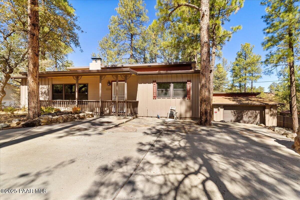 1024 W Copper Basin Road
