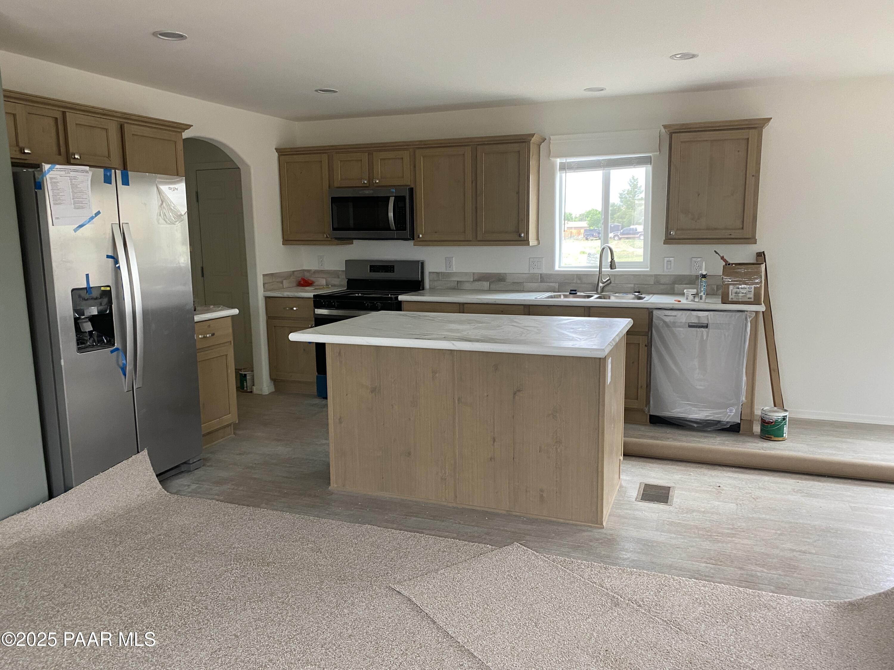 235 W Venice Way