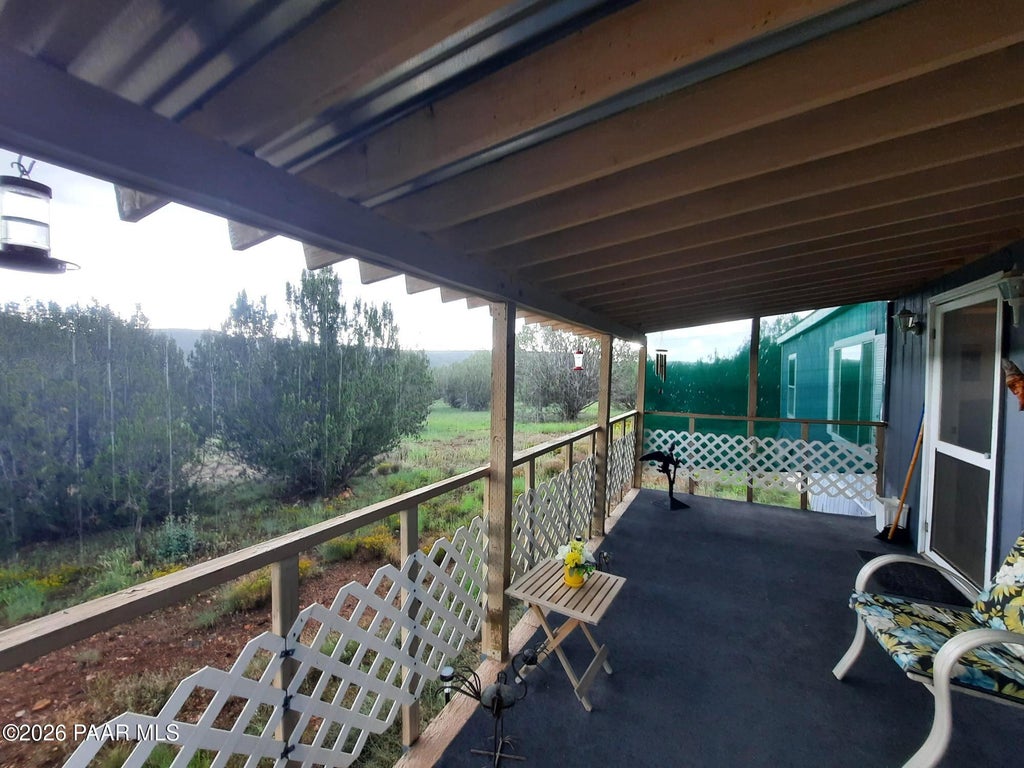 Photo of 43900 N Anvil Rock Road, Seligman, AZ 86337 (MLS # 1084809)