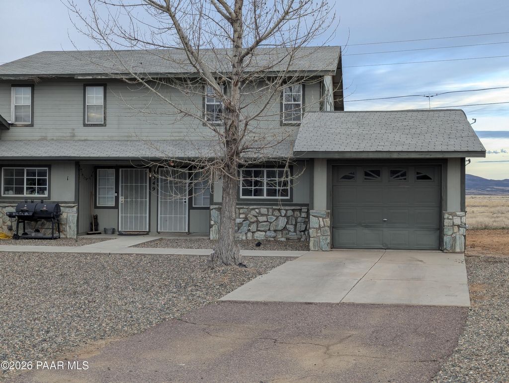 Photo of 3349 N Yavapai Road #B, Prescott Valley, AZ 86314 (MLS # 1079578)