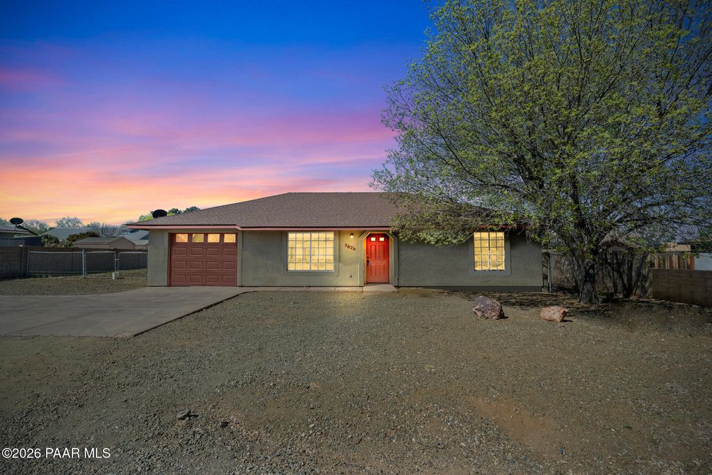 Photo of 5626 N Robert Road, Prescott Valley, AZ 86314 (MLS # 1080847)