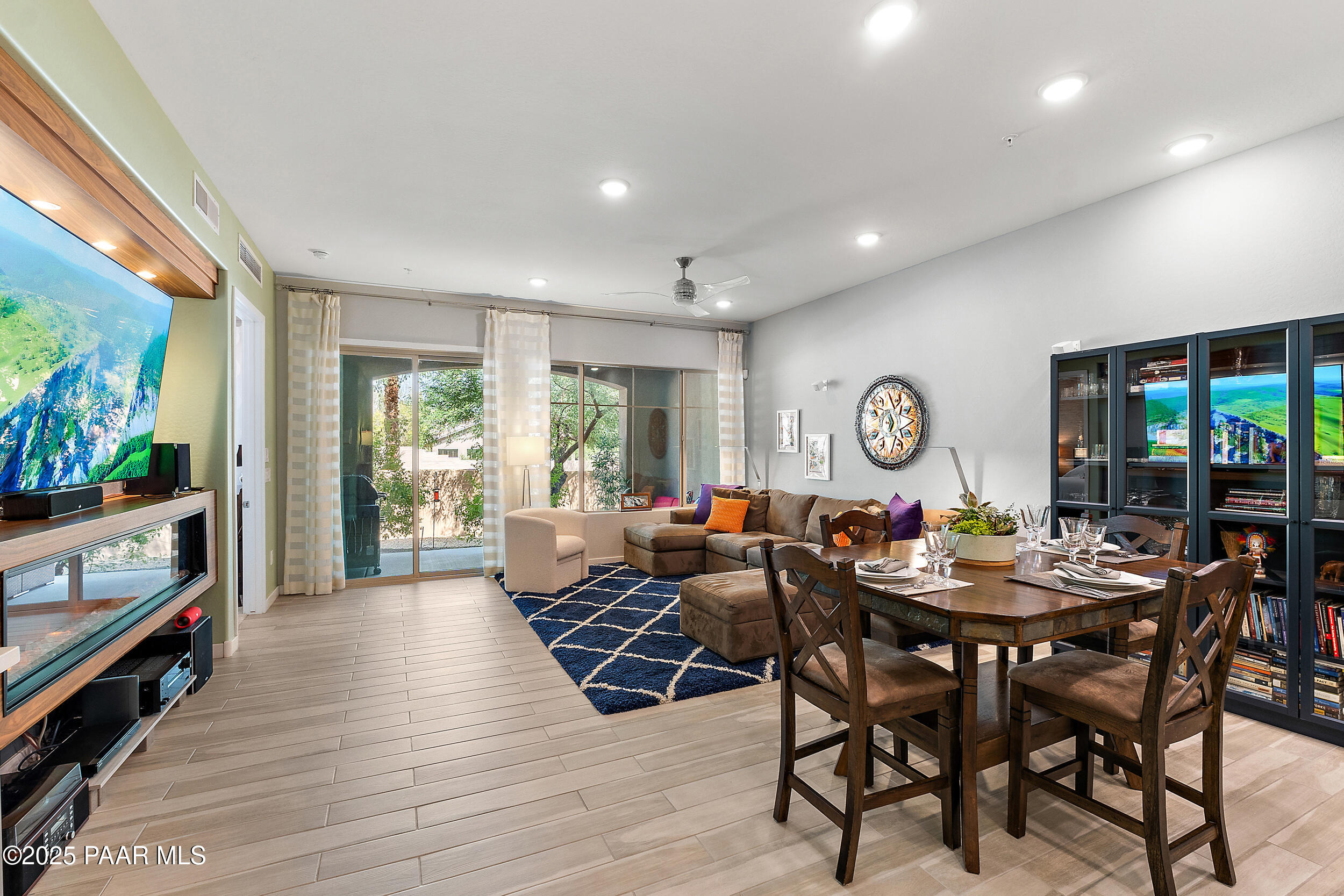 15550 S 5th Avenue 163