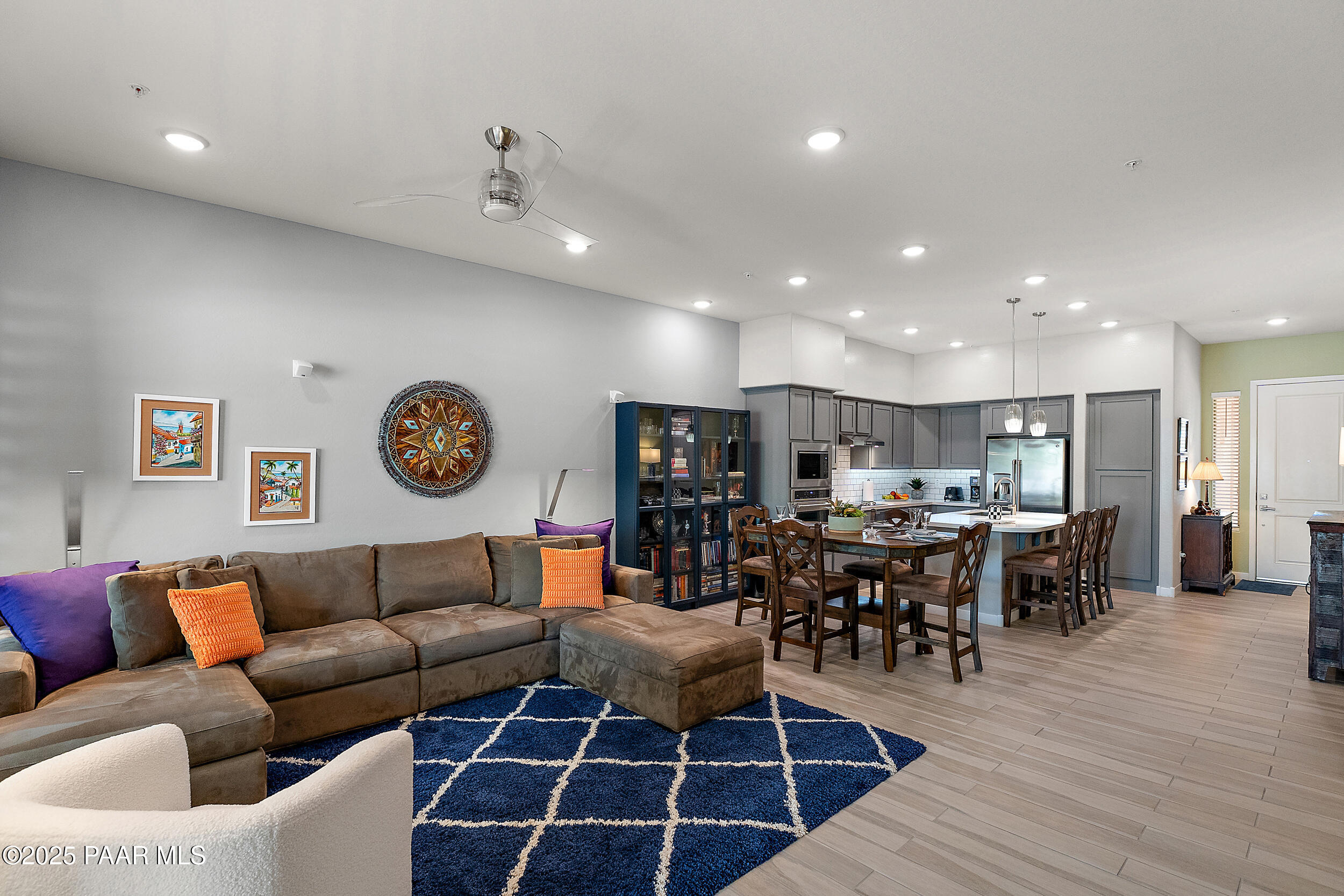 15550 S 5th Avenue 163