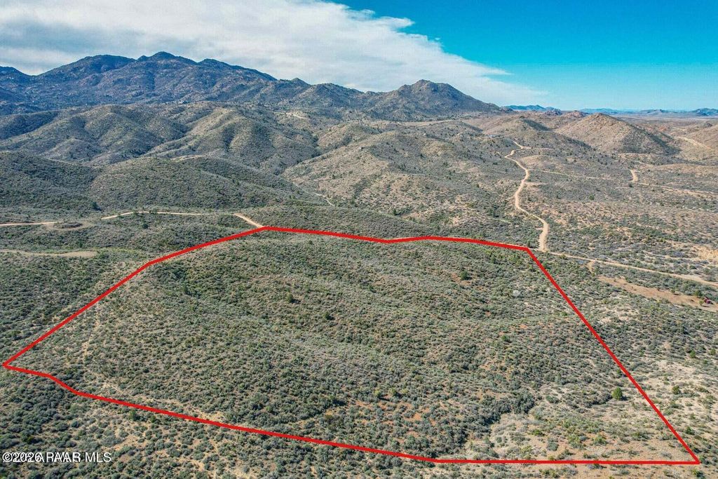 Photo of 0 S Ruger Ranch Road, Kirkland, AZ 86332 (MLS # 1081931)
