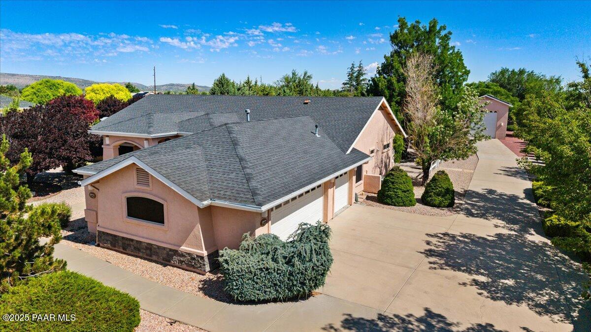 977 Kristin Street