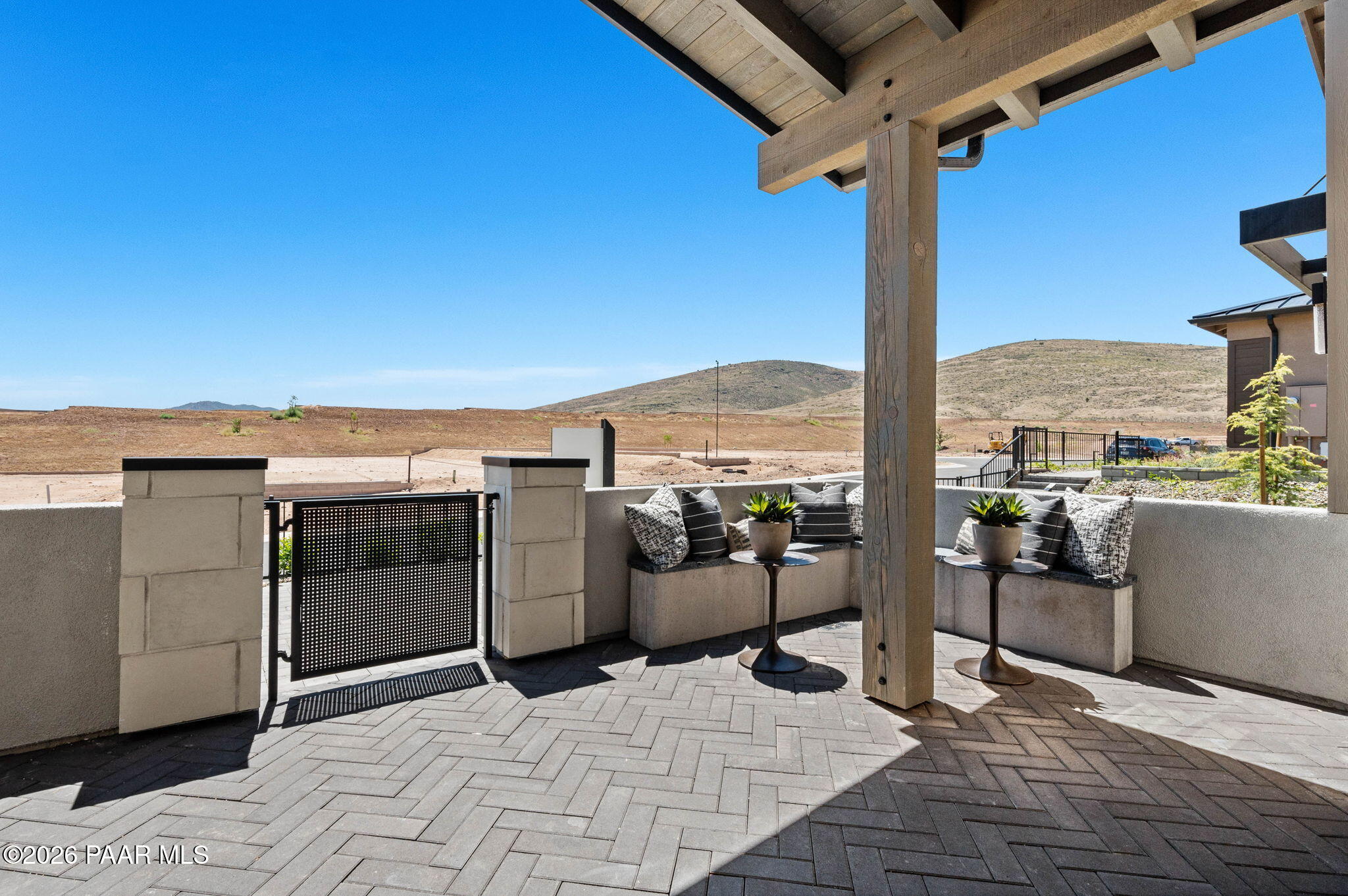 5844 E Davidson Court