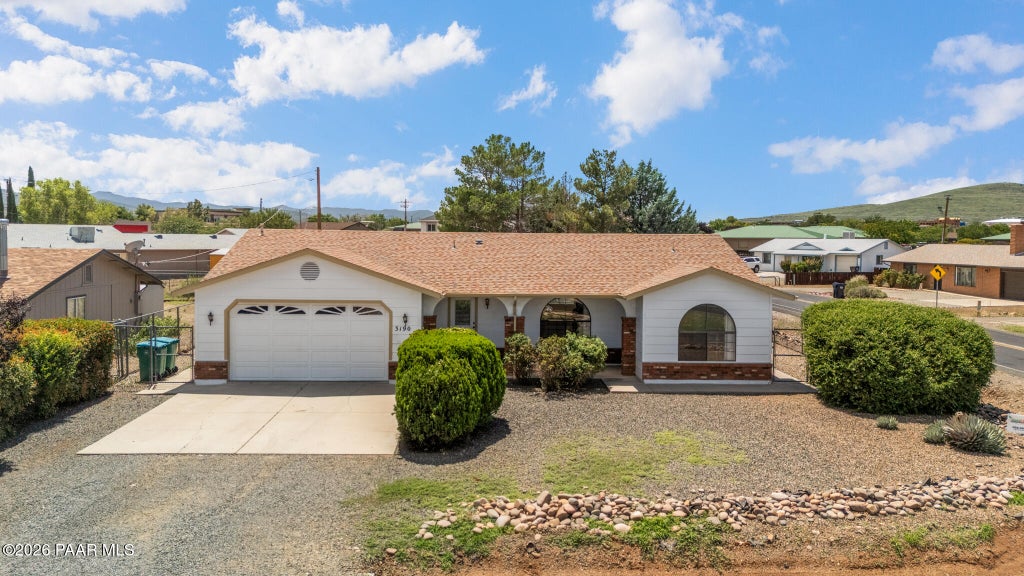 Photo of 3190 N Victor Road, Prescott Valley, AZ 86314 (MLS # 1084239)