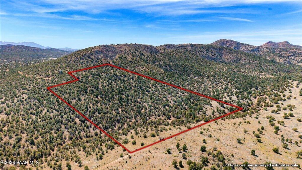 Photo of 00 W Cave Creek Road, Chino Valley, AZ 86323 (MLS # 1080009)