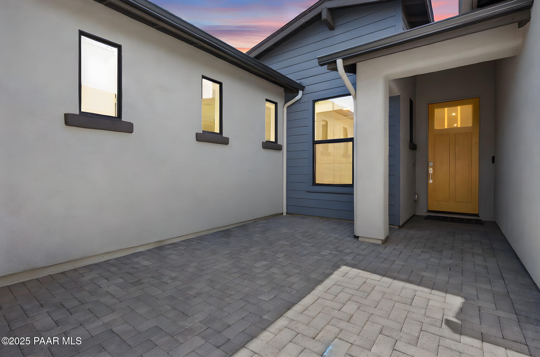 3857 Serenity Cliff Court