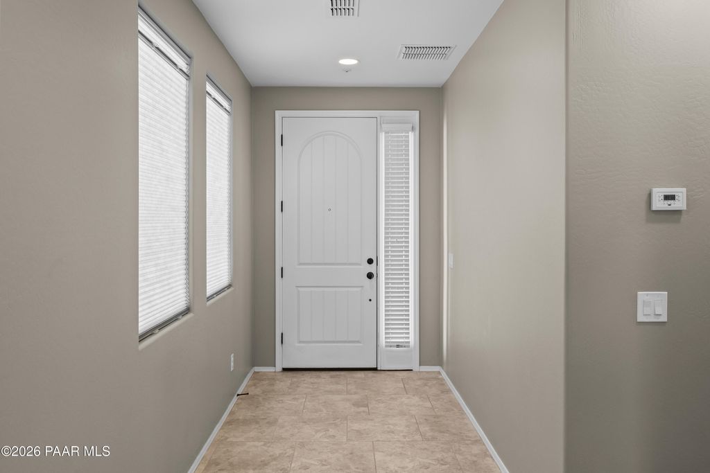 Photo of 9272 W Wood Drive, Peoria, AZ 85381 (MLS # 1083699)